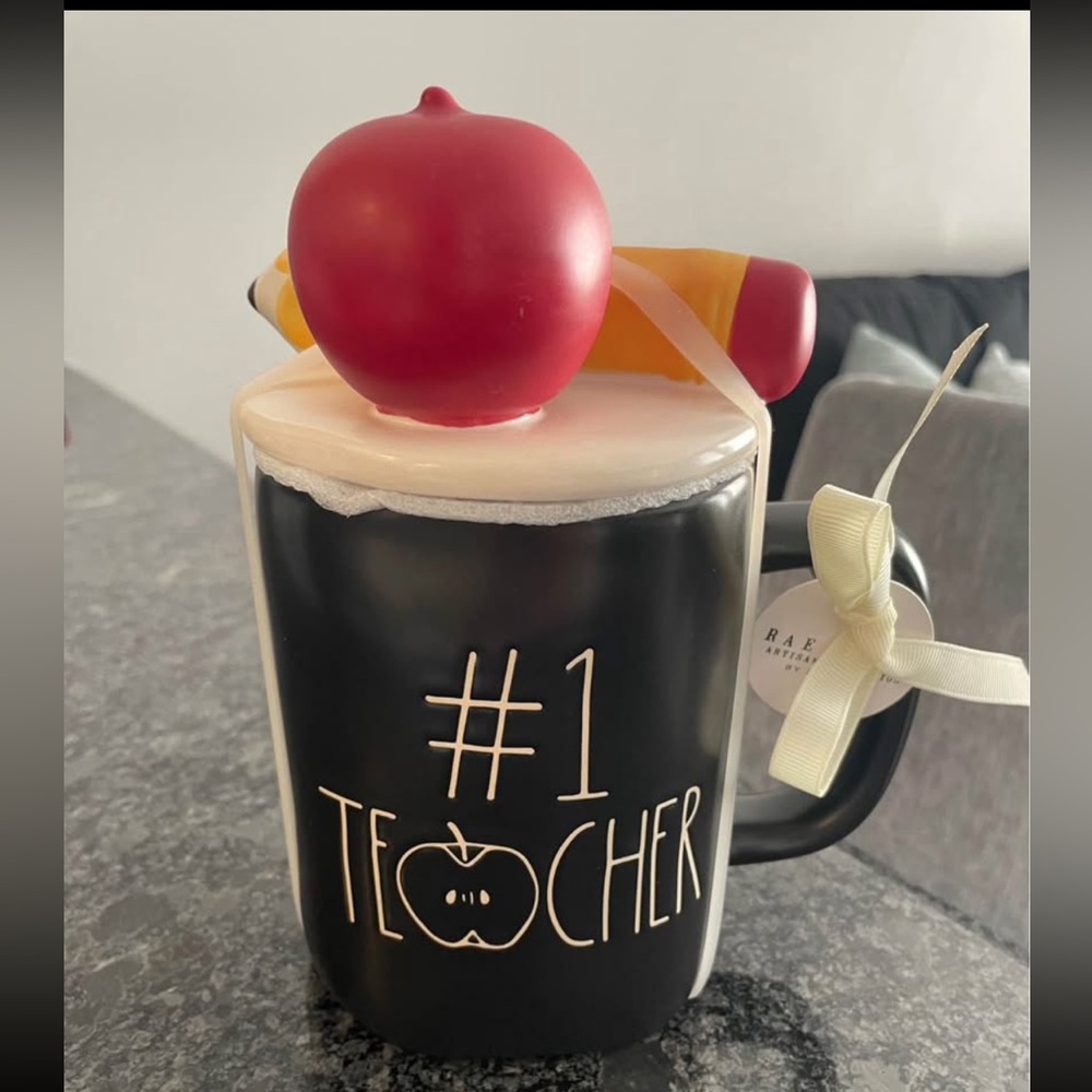 RAE DUNN MUG #1 TEACHER PENCIL & APPLE TOPPER LID SOLID MATTE BLACK NEW
